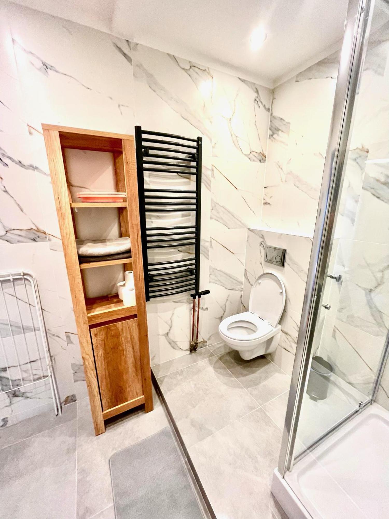 Studio Apartment 2